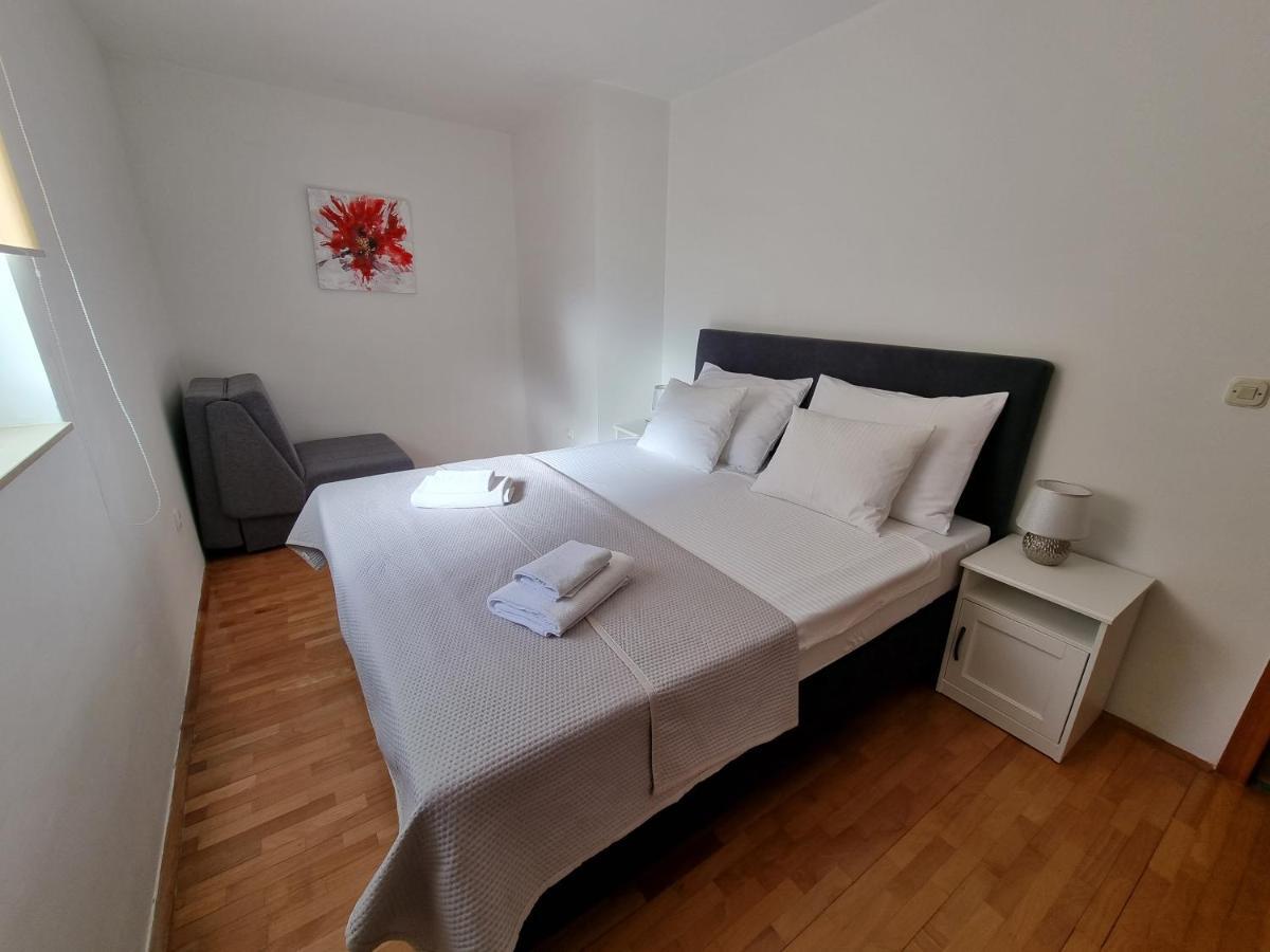 Apartments Ivana Rab 拉布 外观 照片