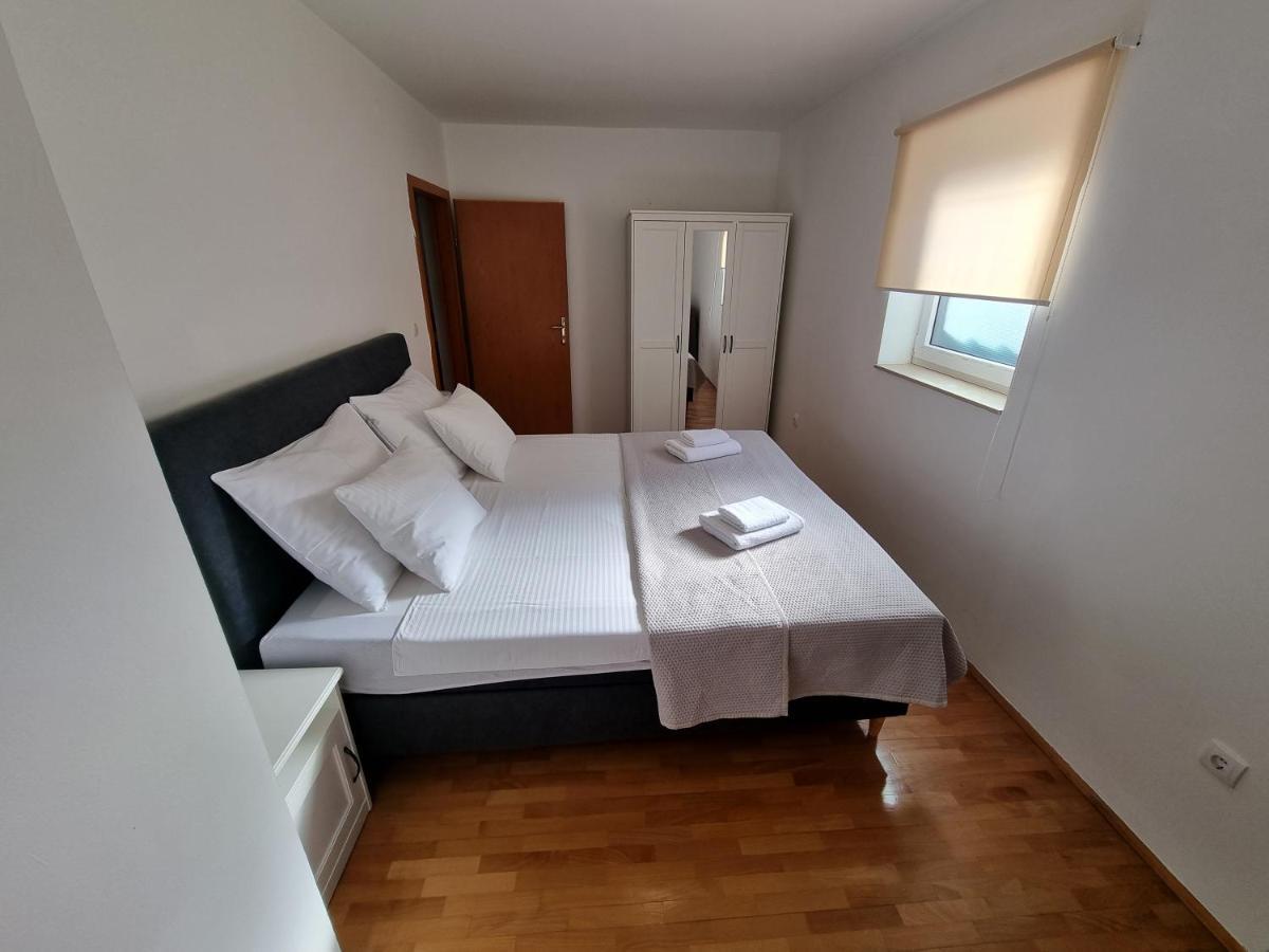 Apartments Ivana Rab 拉布 外观 照片